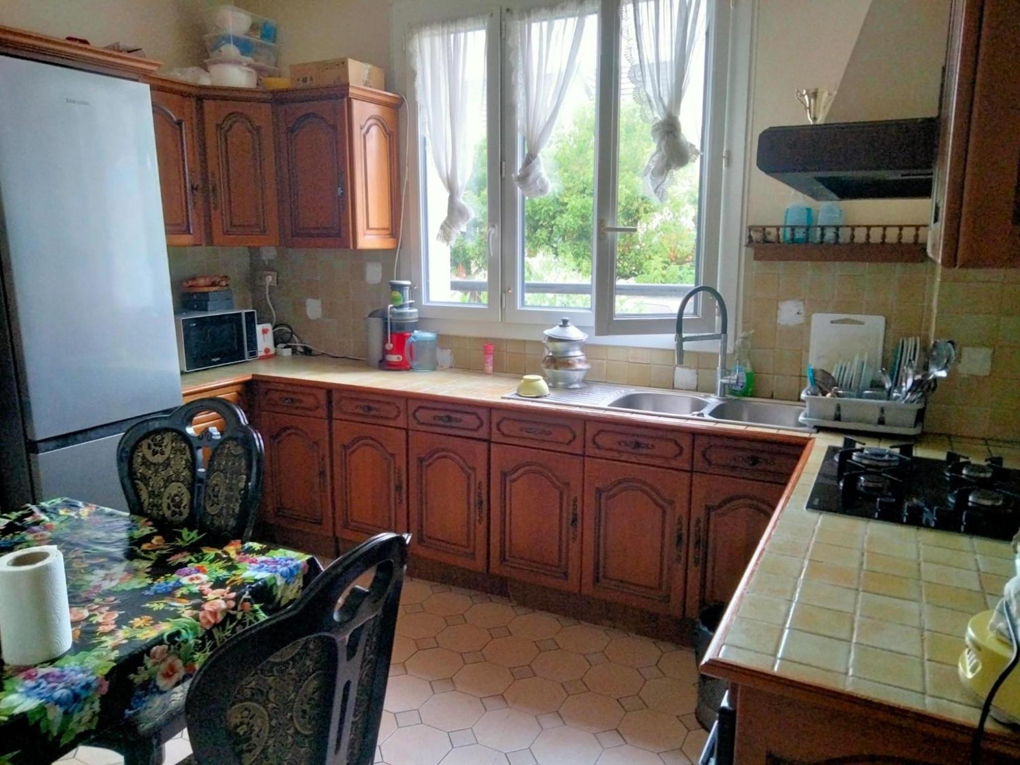 Maison Et Appartement Ла-Курнев Екстер'єр фото